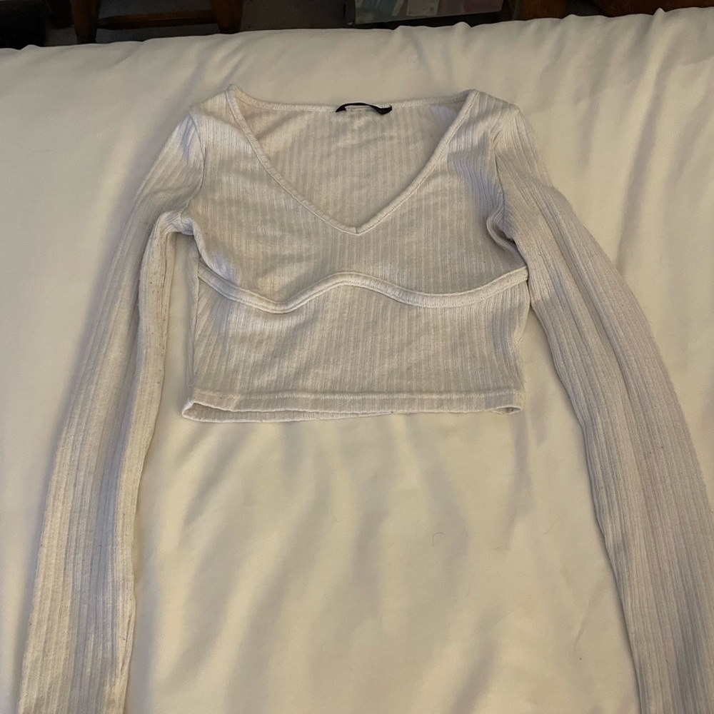 V neck solid fitted crop long sleeve